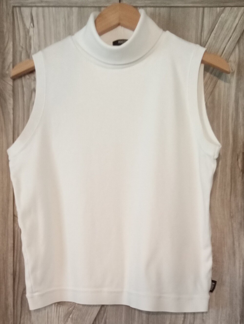 Roots Winter White Sleeveless Turtleneck Tank XL